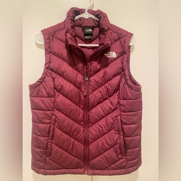 The North Face vest - Picture 1 of 4